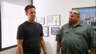 Watch Auction Hunters live online