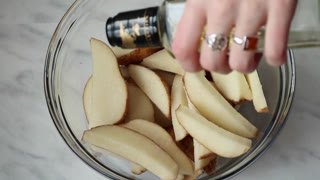 Watch Cooking Panda live online